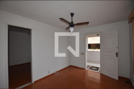 Sala de casa à venda com 1 quarto, 60m² em Vaz Lobo, Rio de Janeiro