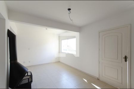 Sala de Estar de casa de condomínio à venda com 3 quartos, 120m² em Hípica, Porto Alegre