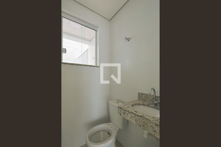 Lavabo de casa à venda com 2 quartos, 85m² em Planalto, Belo Horizonte