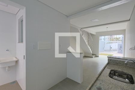 Cozinha de casa à venda com 2 quartos, 85m² em Planalto, Belo Horizonte