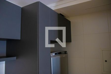 Cozinha de apartamento para alugar com 1 quarto, 40m² em Jardim Goiás, Goiânia