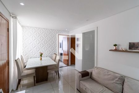 Sala de apartamento à venda com 2 quartos, 45m² em Arvoredo Ii, Contagem