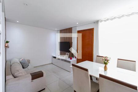 Sala de apartamento à venda com 2 quartos, 45m² em Arvoredo Ii, Contagem