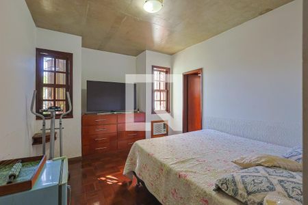 Quarto  de casa à venda com 3 quartos, 360m² em São Lucas, Belo Horizonte