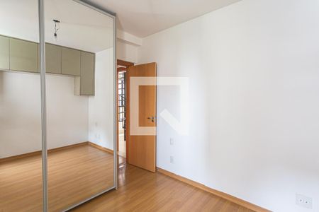 Suíte de apartamento para alugar com 2 quartos, 120m² em Sion, Belo Horizonte