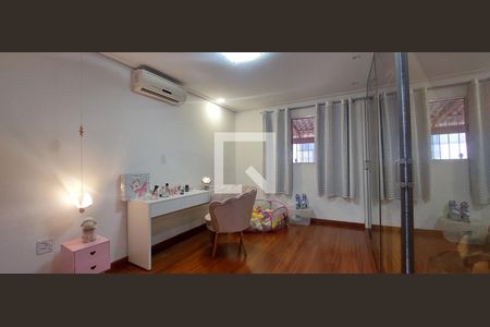 Quarto 1 suíte de casa para alugar com 3 quartos, 150m² em Santa Maria, Santo André