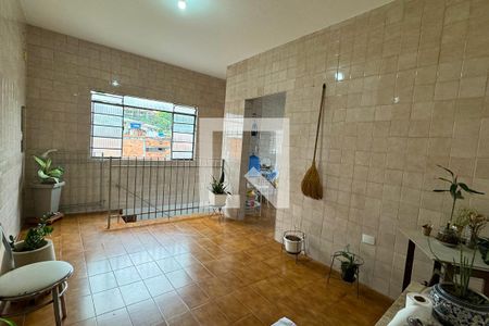 Entrada de casa para alugar com 4 quartos, 400m² em Jardim Iracema/aldeia, Barueri