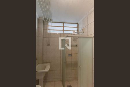 Banheiro de apartamento à venda com 1 quarto, 40m² em Centro, Campinas