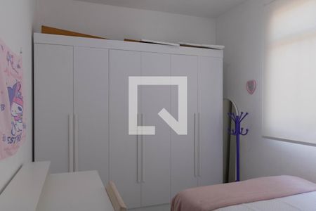 Quarto 1 de apartamento à venda com 2 quartos, 75m² em Estoril, Belo Horizonte