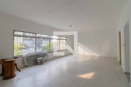 Sala de casa para alugar com 3 quartos, 180m² em Vila Rosalia, Guarulhos