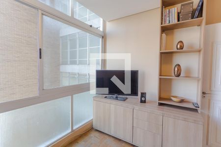 Sala de apartamento à venda com 1 quarto, 54m² em Funcionários, Belo Horizonte