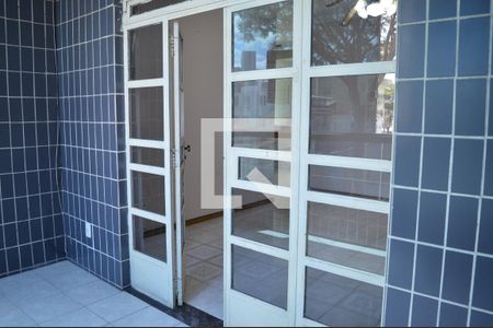 Varanda da Sala de casa à venda com 3 quartos, 120m² em Alvorada, Contagem