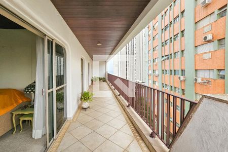 Varanda de apartamento para alugar com 3 quartos, 150m² em Vila Luis Antônio, Guarujá