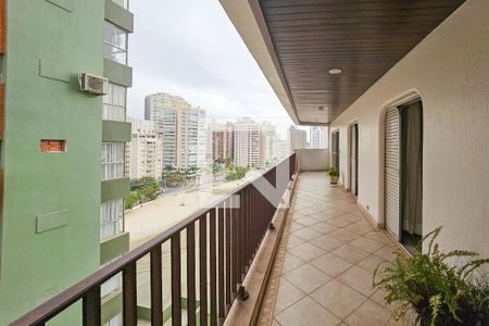 Varanda de apartamento para alugar com 3 quartos, 150m² em Vila Luis Antônio, Guarujá