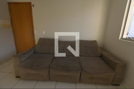 Sala de apartamento para alugar com 2 quartos, 98m² em Vila Maria, Aparecida de Goiânia