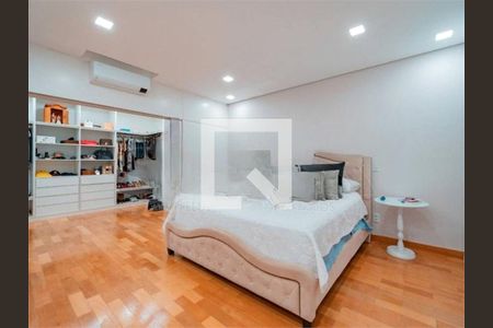 Casa à venda com 4 quartos, 520m² em Alphaville Conde II, Barueri