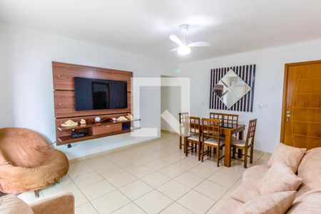 Sala de apartamento para alugar com 3 quartos, 120m² em Vilamar, Praia Grande