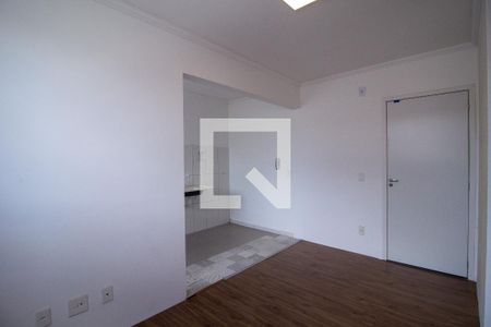 Sala de apartamento para alugar com 2 quartos, 50m² em Jardim Mirante dos Ovnis, Votorantim