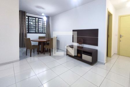 Sala de apartamento para alugar com 3 quartos, 67m² em Hauer, Curitiba