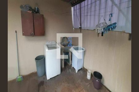 Casa à venda com 3 quartos, 130m² em Casa Grande, Diadema