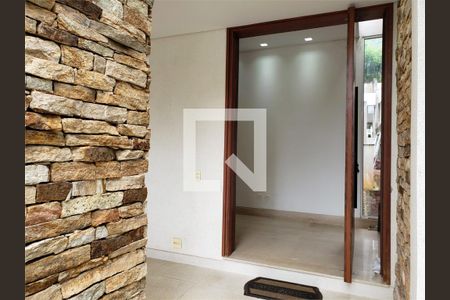 Casa à venda com 5 quartos, 380m² em Alphaville Residencial Um, Barueri