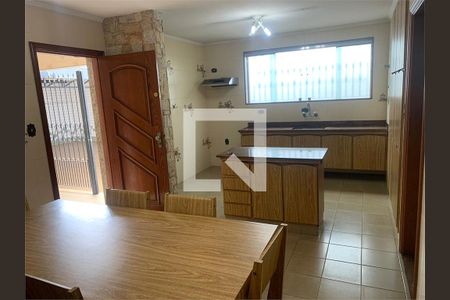 Casa à venda com 3 quartos, 210m² em Barcelona, São Caetano do Sul