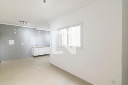 Sala de apartamento para alugar com 2 quartos, 45m² em Campestre, Santo André