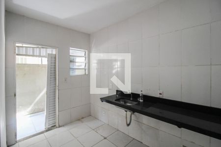 Cozinha de casa para alugar com 2 quartos, 70m² em Jacutinga, Mesquita