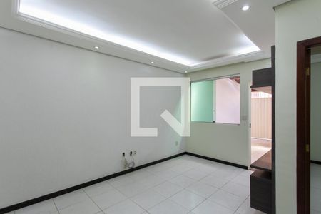 Sala de casa para alugar com 2 quartos, 90m² em Santa Branca, Belo Horizonte