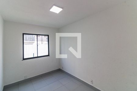 Quarto de apartamento à venda com 1 quarto, 73m² em Vargem Grande, Rio de Janeiro