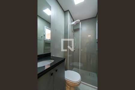 Banheiro de kitnet/studio para alugar com 1 quarto, 26m² em Centro, São Bernardo do Campo