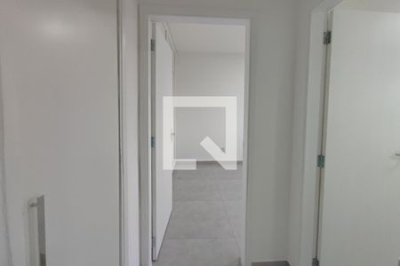 Corredor Quartos  de apartamento à venda com 1 quarto, 60m² em Vila Industrial (campinas), Campinas