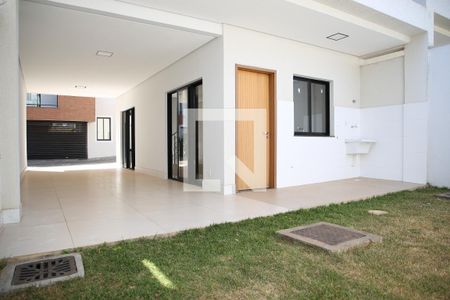 Área comum de casa de condomínio para alugar com 3 quartos, 146m² em Jardim Atlatico, Goiânia