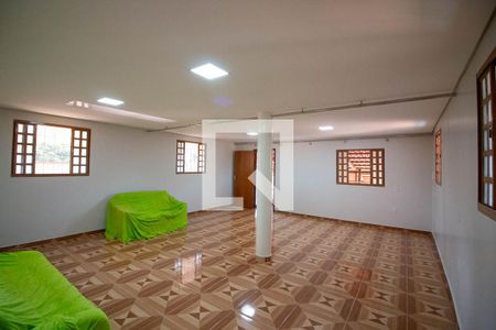 Sala de casa para alugar com 4 quartos, 325m² em Setor de Habitações Individuais Sul, Brasília