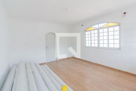 Sala de casa para alugar com 3 quartos, 350m² em Roçado, São José