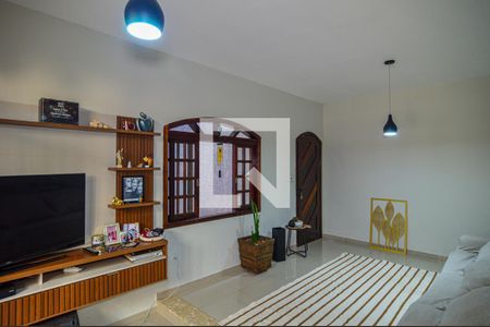 Sala de casa à venda com 3 quartos, 180m² em Nova Aldeinha, Barueri