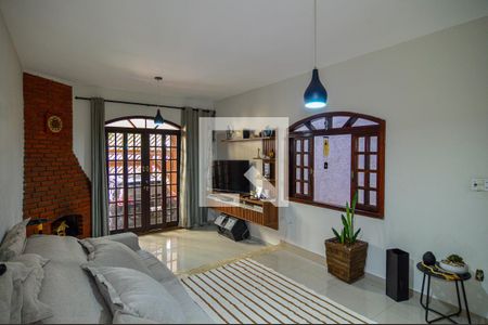 Sala de casa à venda com 3 quartos, 180m² em Nova Aldeinha, Barueri