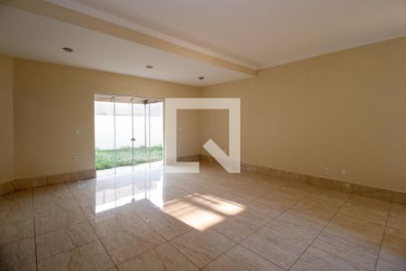 Sala de casa de condomínio para alugar com 3 quartos, 180m² em Residencial Real Park Sumaré, Sumaré