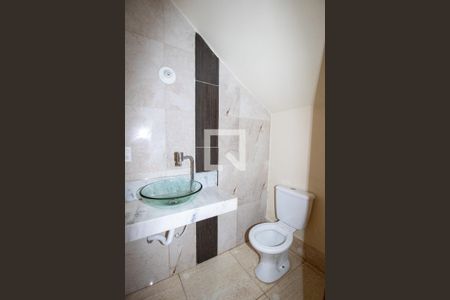 Lavabo de casa de condomínio para alugar com 3 quartos, 180m² em Residencial Real Park Sumaré, Sumaré