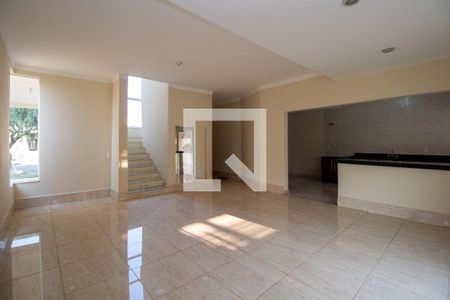 Sala de casa de condomínio para alugar com 3 quartos, 180m² em Residencial Real Park Sumaré, Sumaré