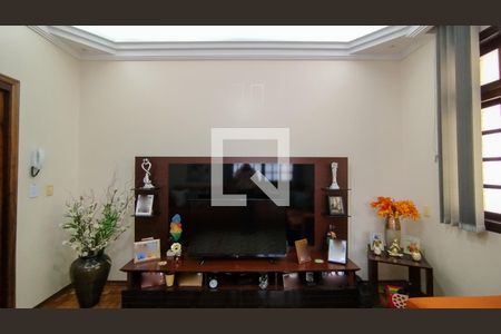 Sala de TV de casa à venda com 3 quartos, 304m² em Santa Maria, São Caetano do Sul