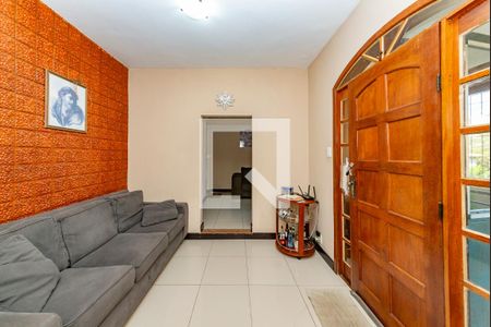 Sala 1 de casa para alugar com 4 quartos, 360m² em Parque Sao Jose, Belo Horizonte