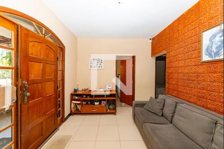 Sala 1 de casa para alugar com 4 quartos, 360m² em Parque Sao Jose, Belo Horizonte