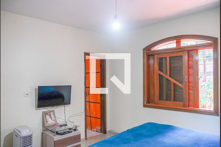 Casa para alugar com 4 quartos, 235m² em Jardim Maria Adelaide, São Bernardo do Campo