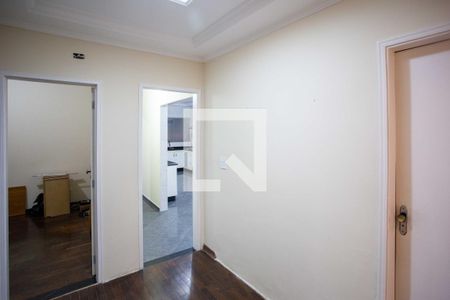 Corredor de casa para alugar com 3 quartos, 250m² em Centro, Diadema