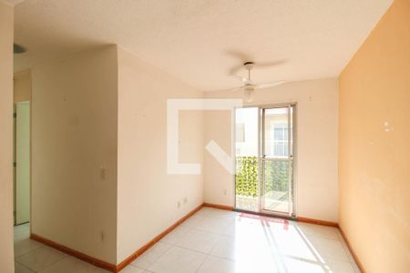 Sala de apartamento para alugar com 2 quartos, 21m² em Centro, Mesquita