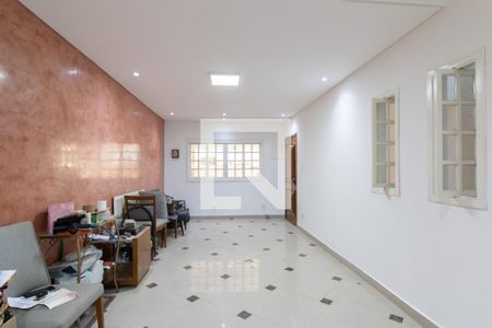 Sala de casa para alugar com 3 quartos, 295m² em Jardim Santa Cecília, Guarulhos