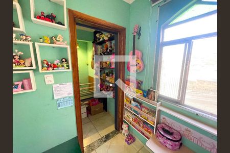 quarto 1 de casa à venda com 2 quartos, 120m² em Eldorado, Contagem