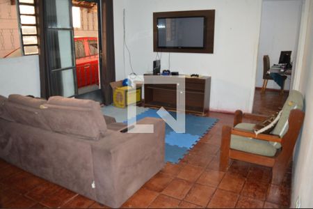 Sala de casa à venda com 3 quartos, 129m² em Novo Progresso, Belo Horizonte