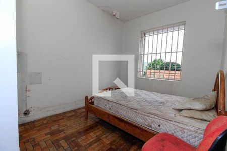 Casa à venda com 3 quartos, 195m² em Floresta, Belo Horizonte